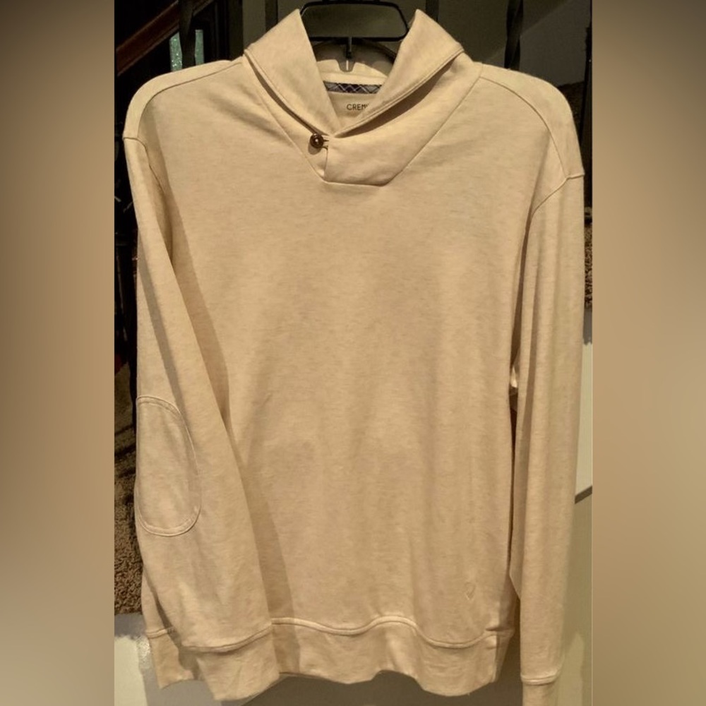 Men’s NEW Size Medium Shirt.   #1111